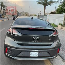هیوندای ئایۆنیک